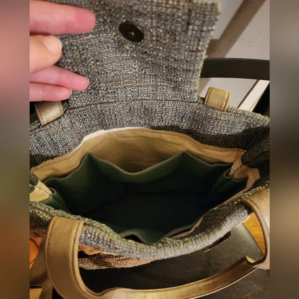 The Sak brand woven purse. - Picture 7 of 8